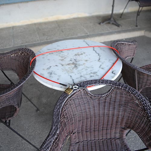 Zajla za zaklepat mize